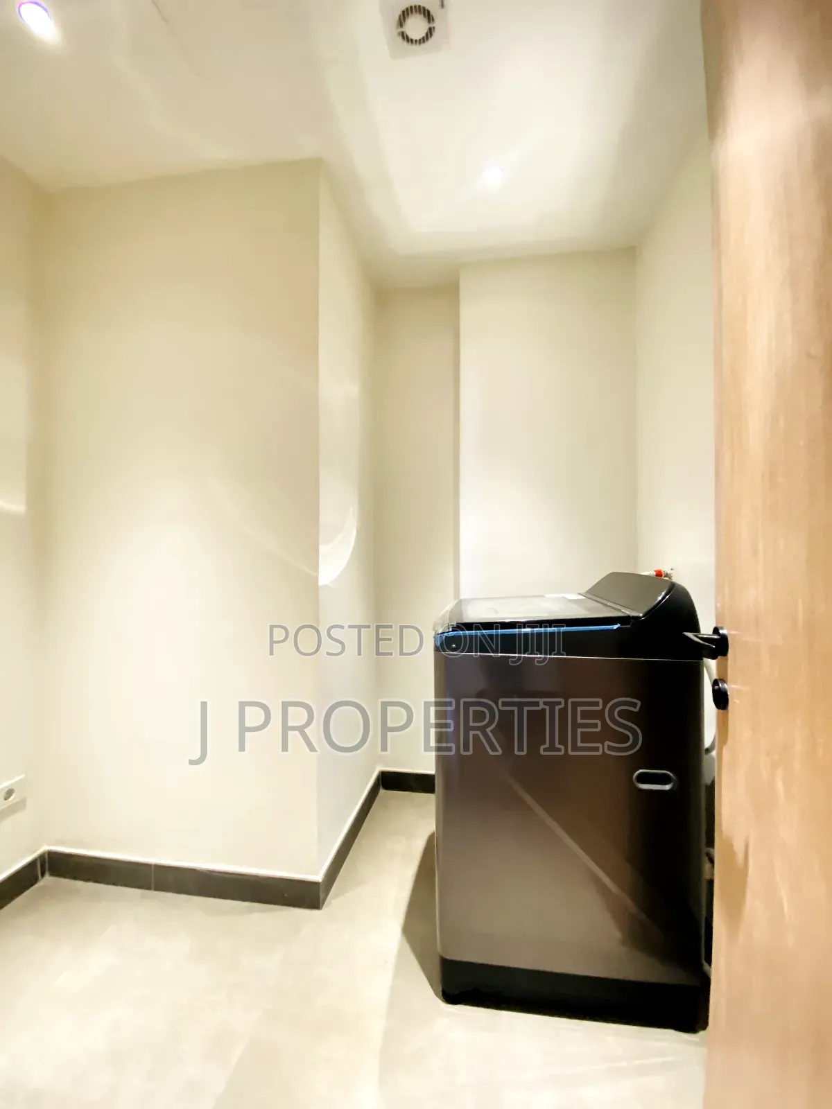 Furnished 3bdrm Apartment in Kirkos for rent