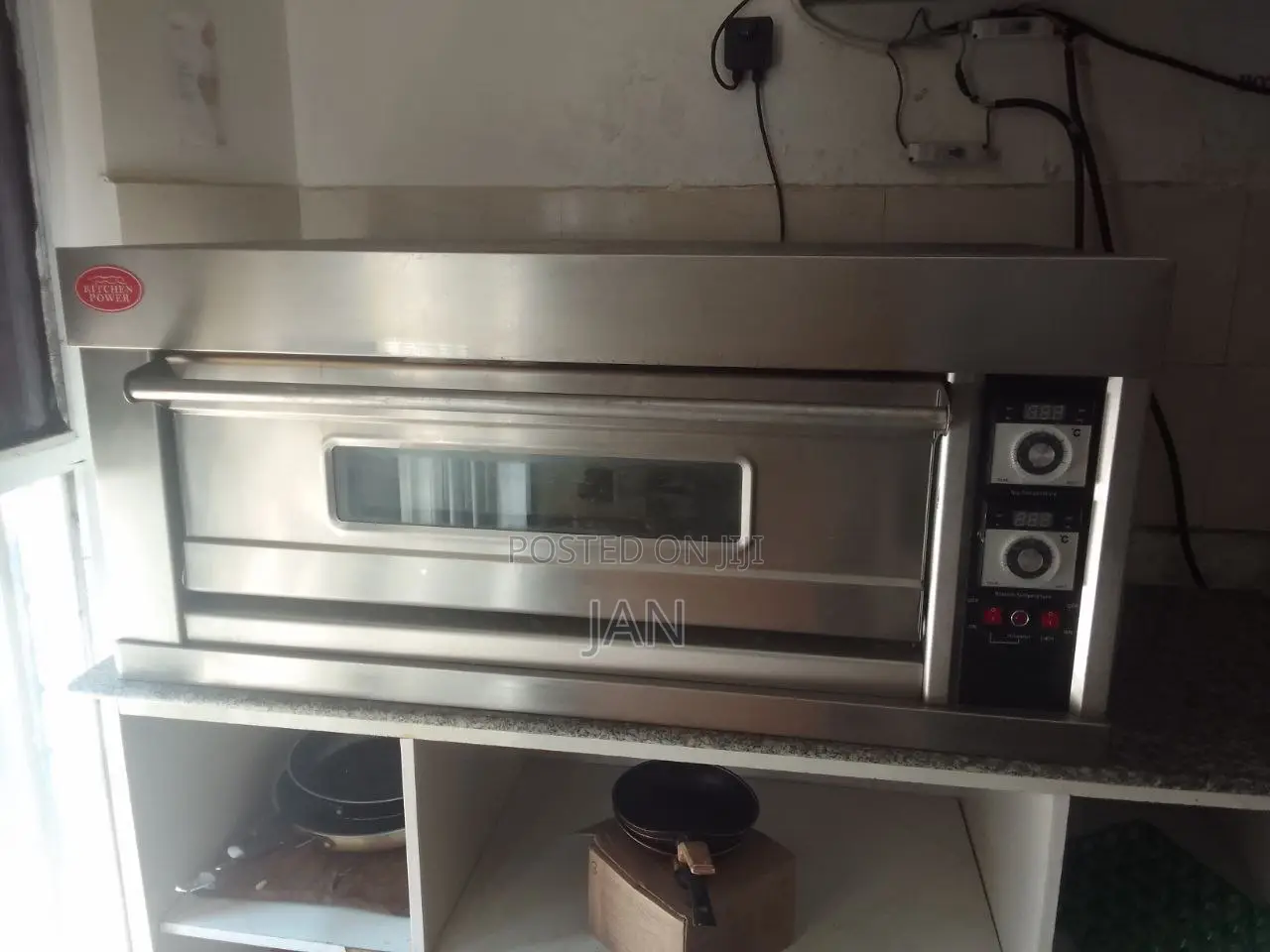 Commercial Oven