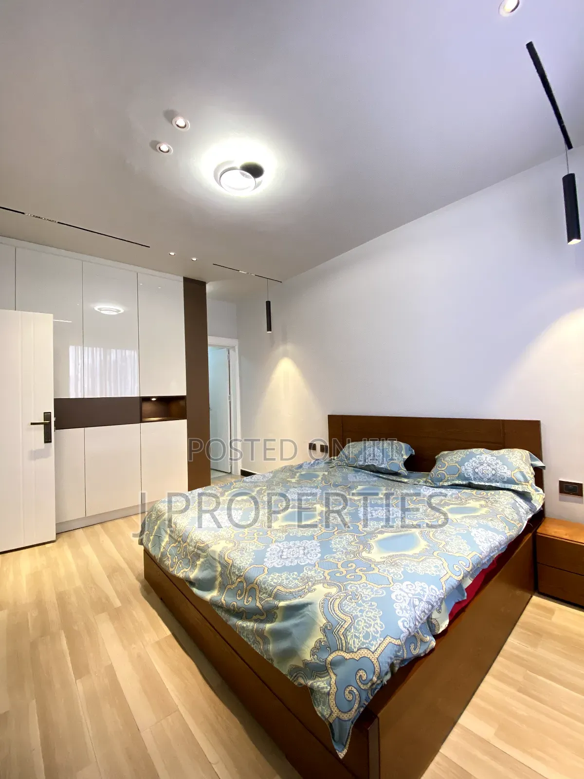 Furnished 3bdrm Apartment in Gullele for rent