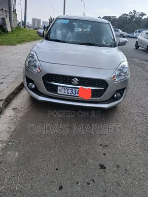Suzuki Swift 2022 Silver