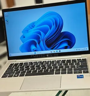 New Laptop HP EliteBook 830 G8 16GB Intel Core I7 SSD 512GB