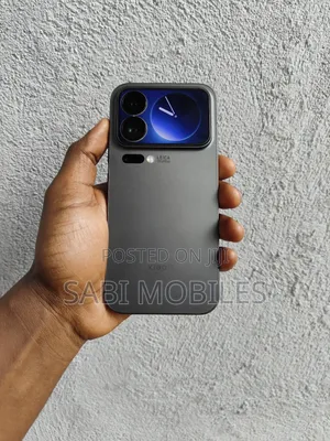 Photo - New Xiaomi 17 Pro 256 GB Black