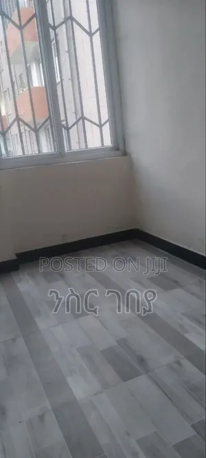 Furnished 2bdrm Condo in Aykt Mekedonia, Yeka for rent