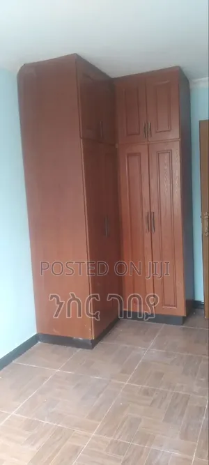 Furnished 2bdrm Condo in Aykt Mekedonia, Yeka for rent