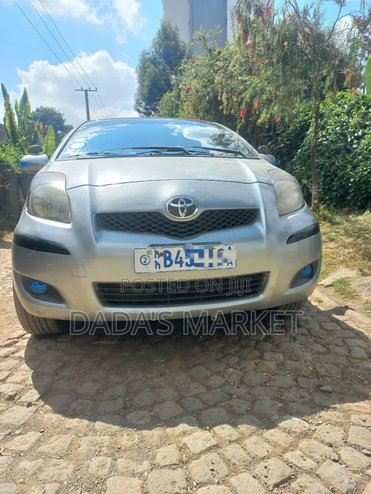 Toyota Yaris 2010 Silver