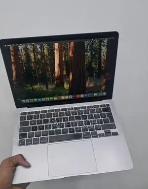 New Laptop Apple MacBook Air 2020 M1 16GB Apple M1 SSD 256GB