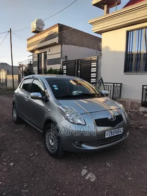 Toyota Yaris 2006 Gray