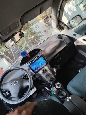 Toyota Yaris 2006 Gray