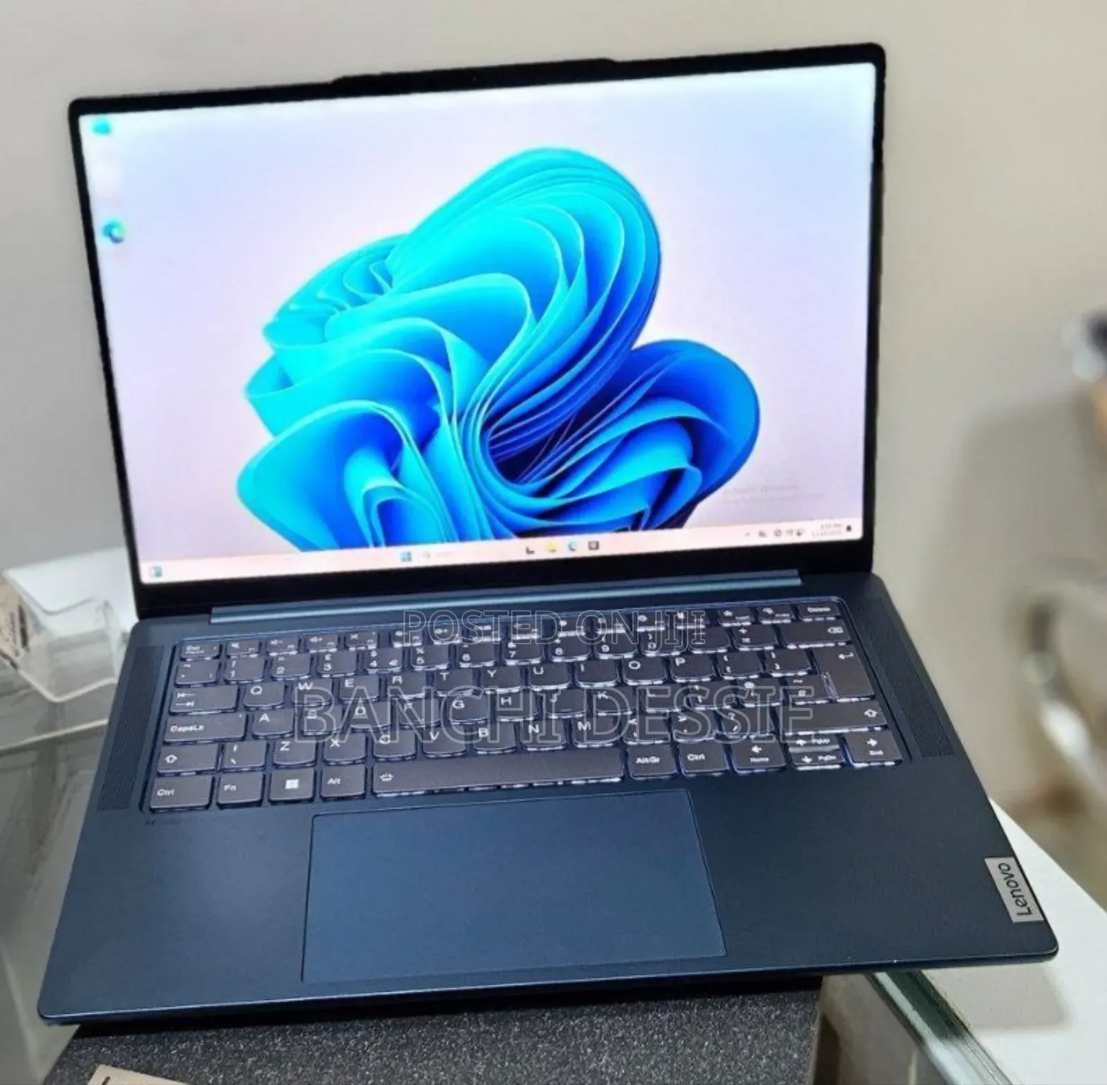 New Laptop Lenovo 16GB Intel Core I7 SSD 1T