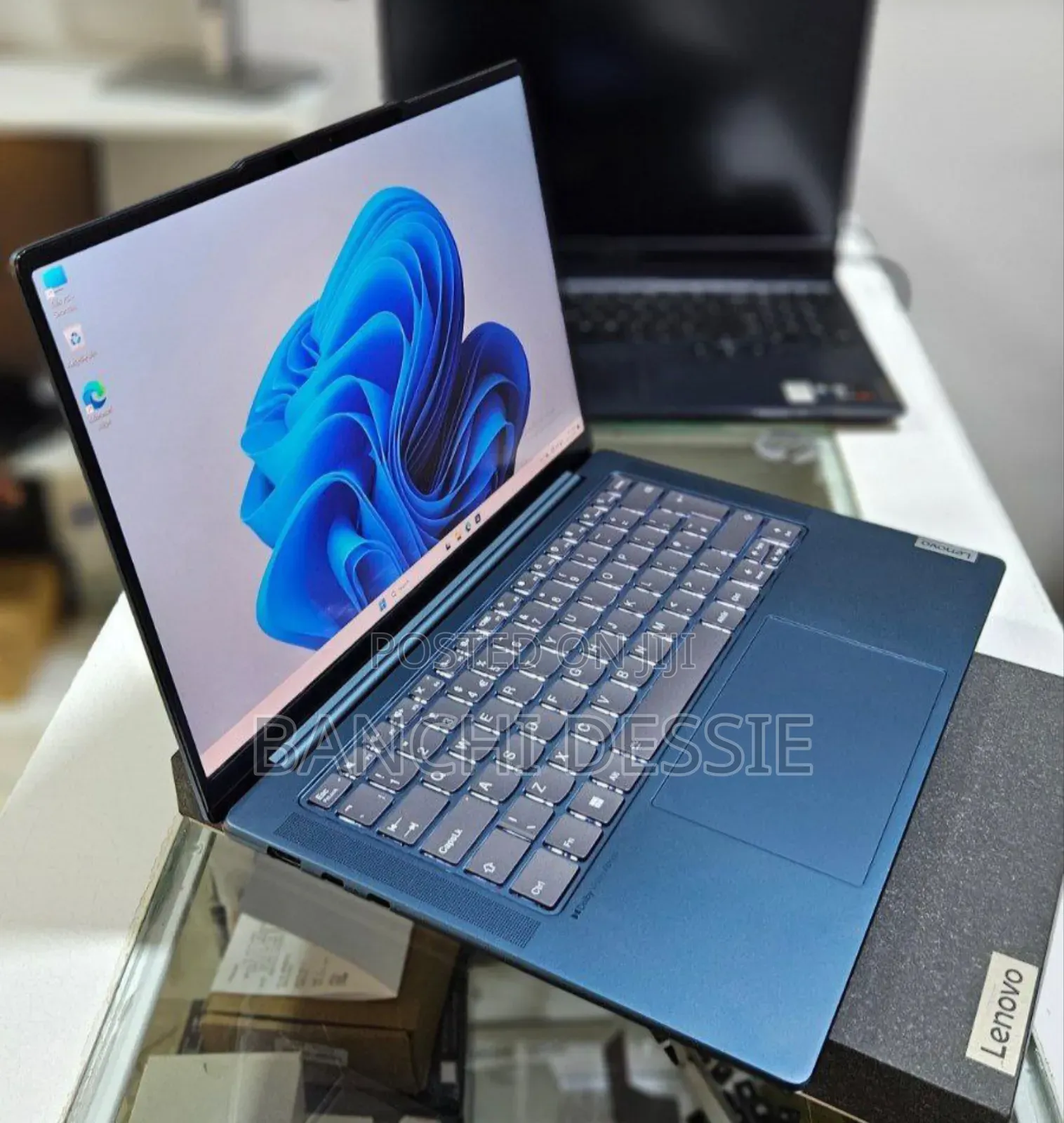 New Laptop Lenovo 16GB Intel Core I7 SSD 1T