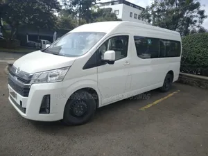 Toyota HiAce 2023 White