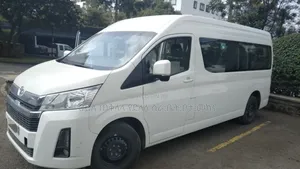 Toyota HiAce 2023 White