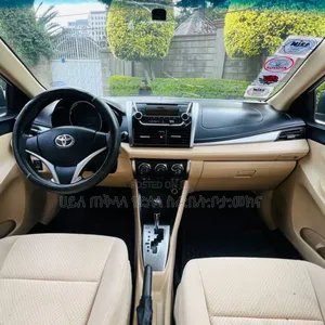 Toyota Yaris 2014 Off white