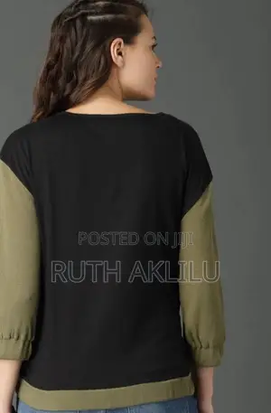 Women Black And Olive Green Solid Cotton Top