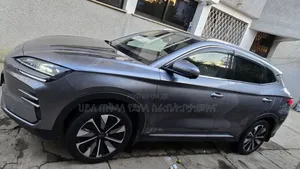 Photo - BYD Song Plus 2024 Gray
