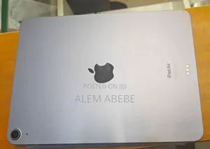 Photo - New Apple iPad Air (2022) 64 GB