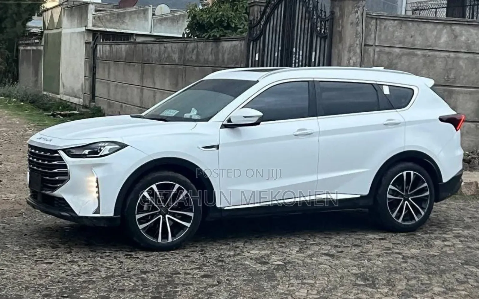 Jetour X70 Plus 2022 White