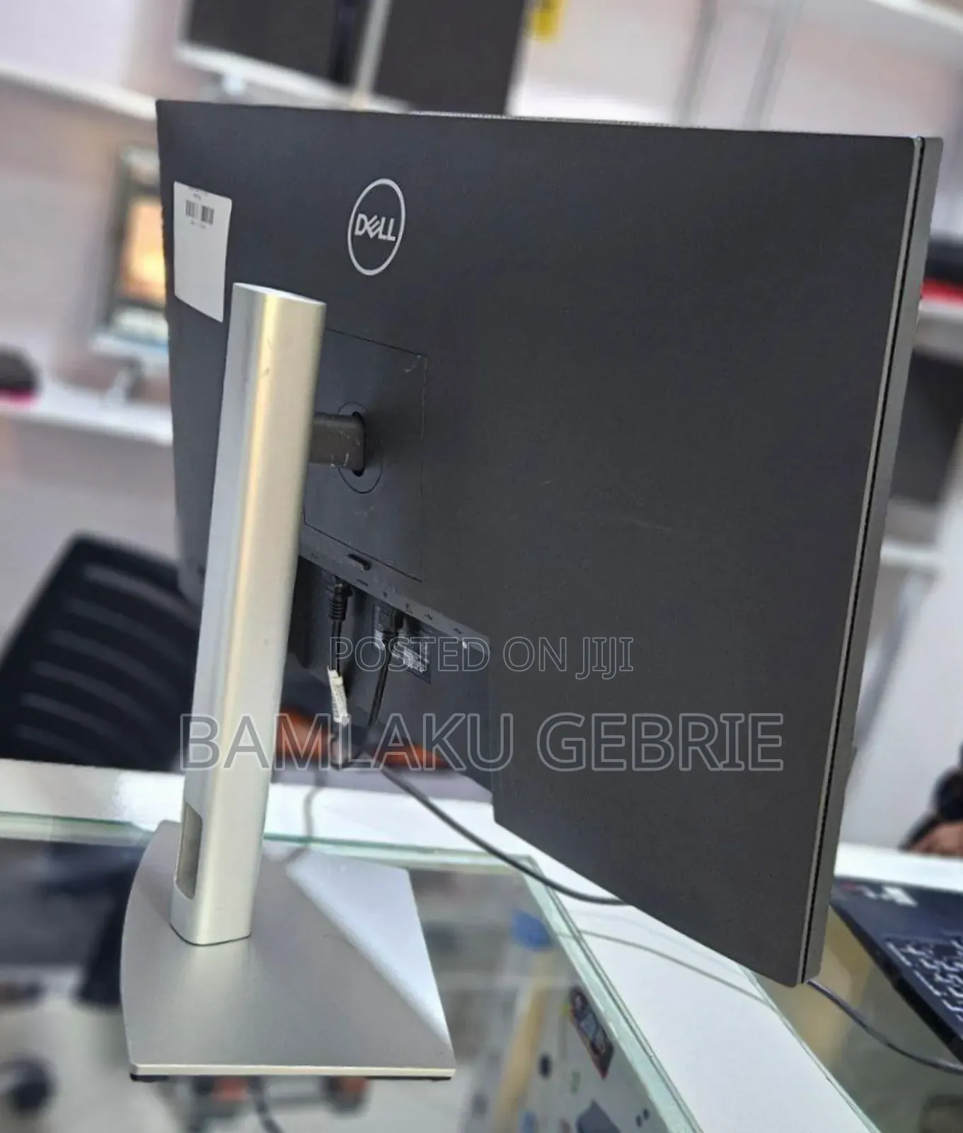 New Dell 27" Inch Frameless Monitor 2022/23 Resolution