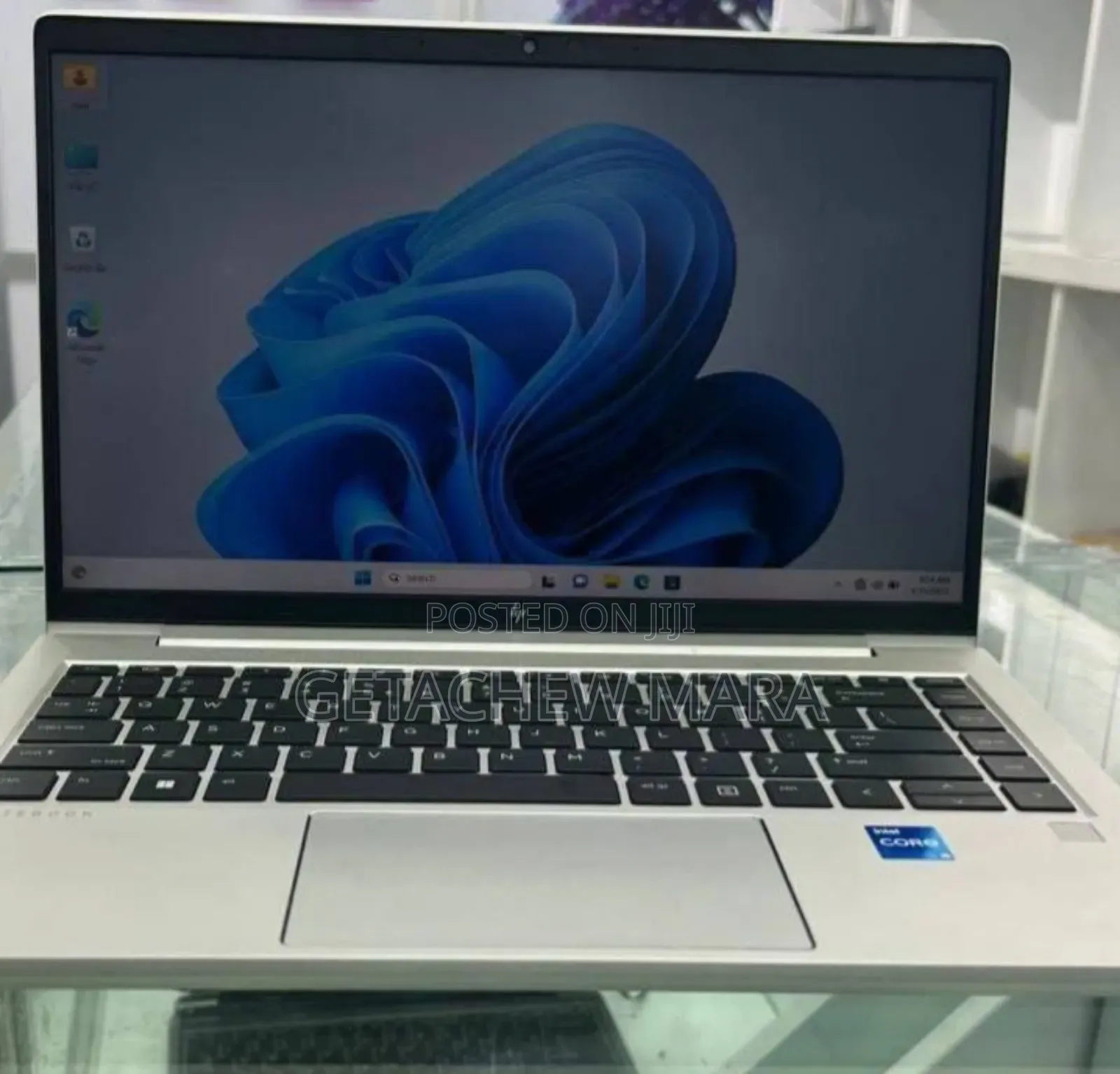 New Laptop HP EliteBook 830 G8 16GB Intel Core I7 SSD 512GB