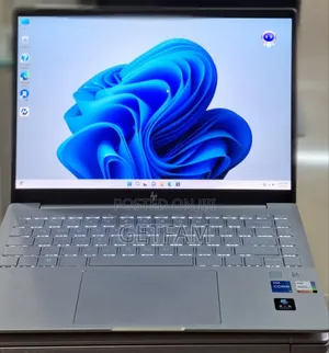 Photo - New Laptop HP Pavilion 15 16GB Intel Core I5 SSD 512GB