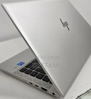 New Laptop HP EliteBook 840 G8 16GB Intel Core I5 SSD 512GB