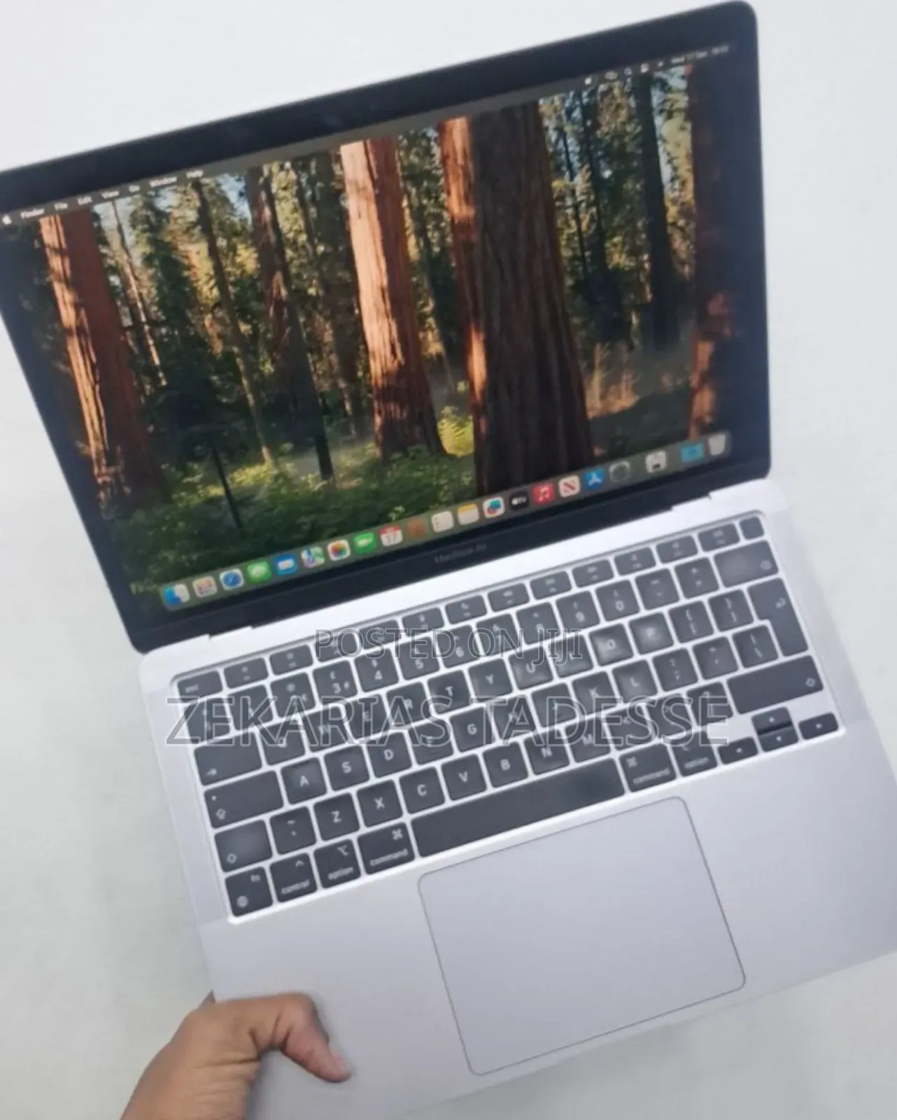 New Laptop Apple MacBook Air 16GB Apple M1 SSD 256GB