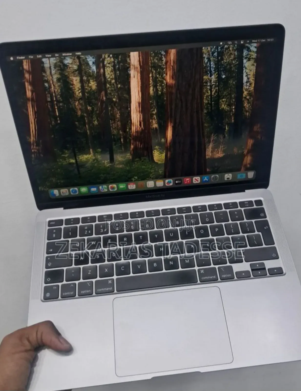 New Laptop Apple MacBook Air 16GB Apple M1 SSD 256GB