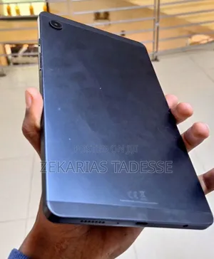 Photo - New Samsung Galaxy Tab A9 64 GB Silver