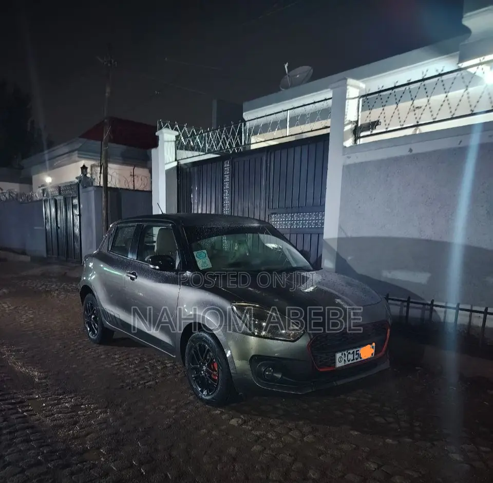 Suzuki Swift Sport 2022 Gray