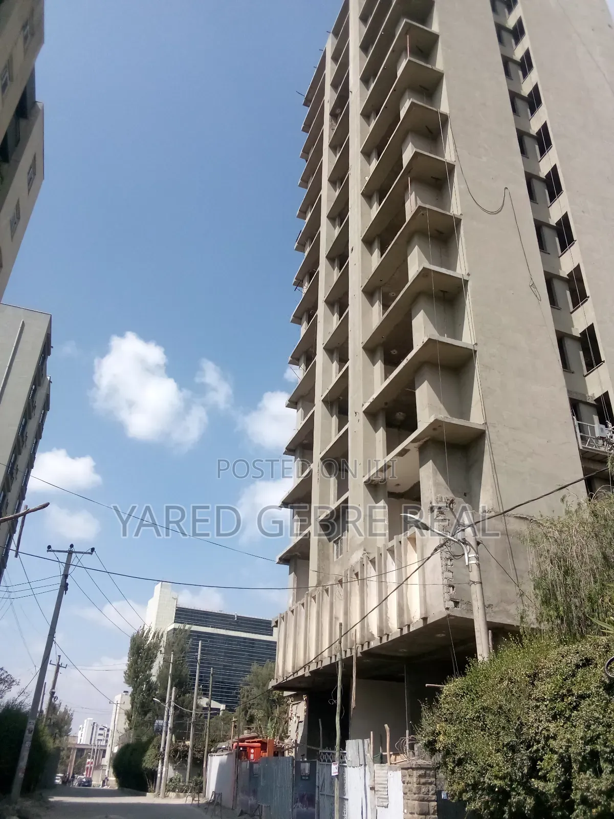 Furnished 2bdrm Apartment In ኪንግደም ሪል እስቴት, Kirkos For Sale