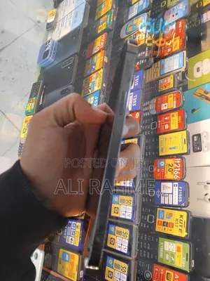 New Apple iPhone 12 Pro Max 128 GB Gold