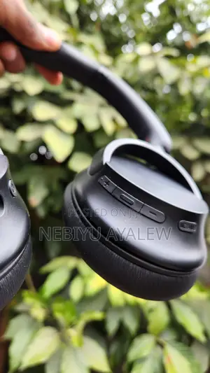 Photo - Sony Wh-720n