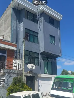 Furnished 6bdrm House in Bole for sale