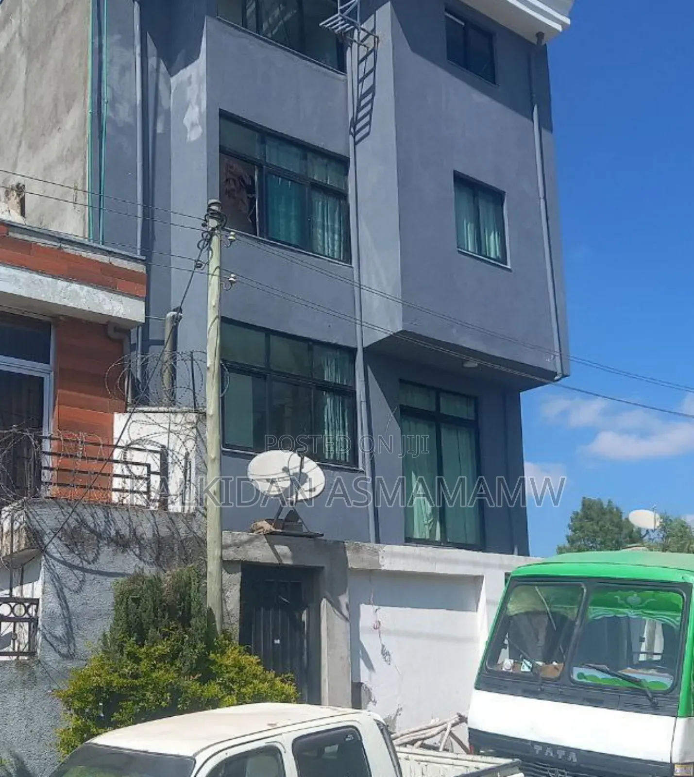 Furnished 6bdrm House in Bole for sale