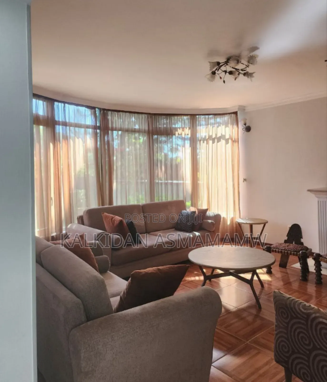 Furnished 8bdrm Apartment in Bole for sale