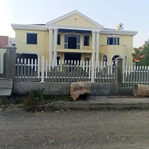 6bdrm House in Bole for sale