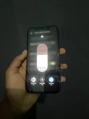 Photo - Apple iPhone 11 Pro 64 GB Gray