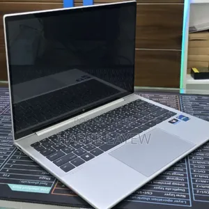 New Laptop HP Dragonfly Folio 16GB Intel Core I7 SSD 512GB