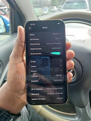 Photo - Apple iPhone 13 Pro Max 256 GB Gold