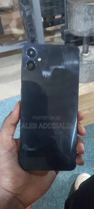 New Samsung Galaxy A05 64 GB Black