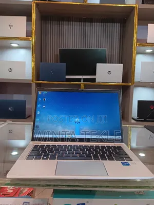 New Laptop HP EliteBook 830 16GB Intel Core I5 SSD 512GB