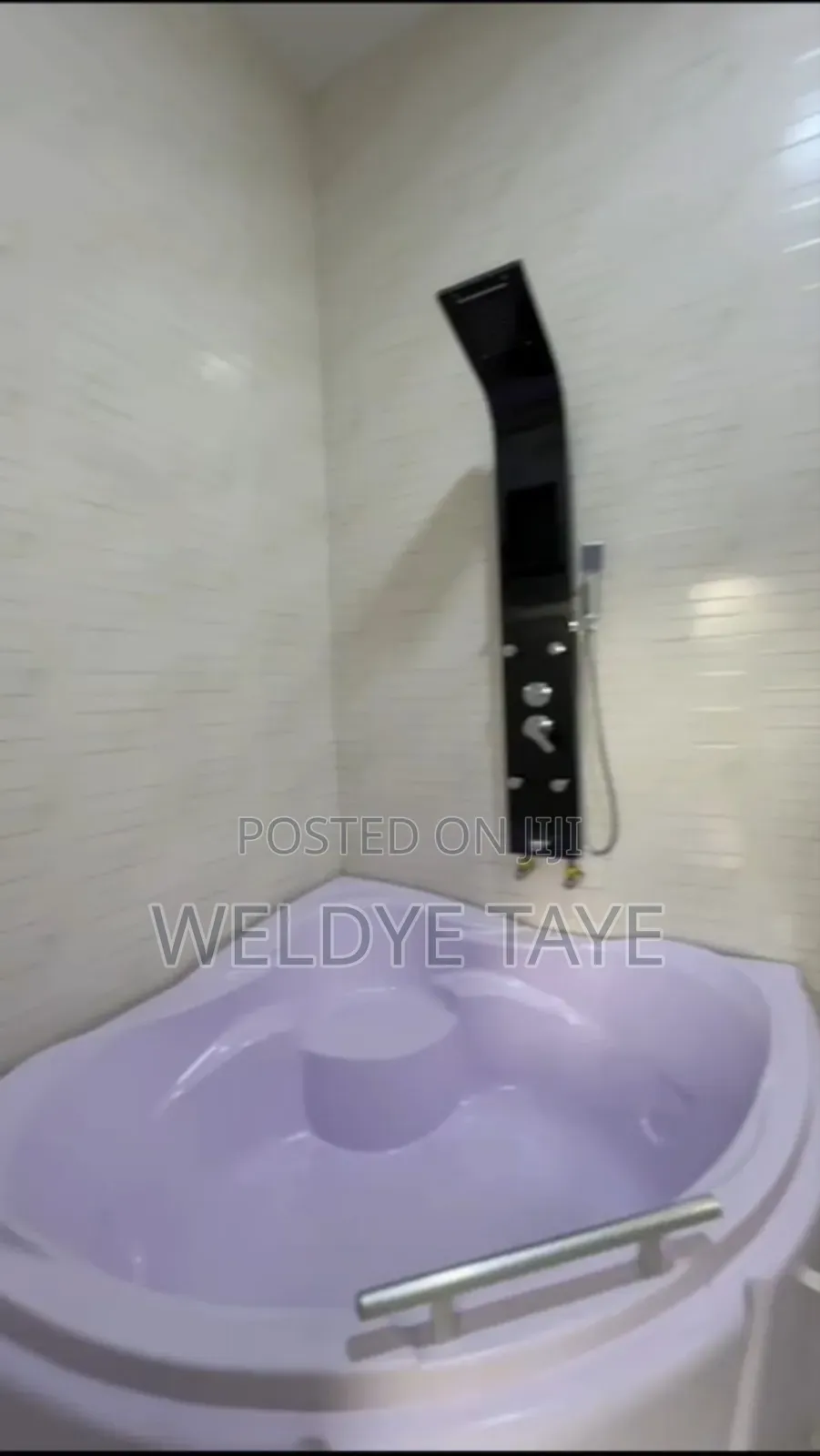 Furnished 5bdrm Villa in Bole for sale