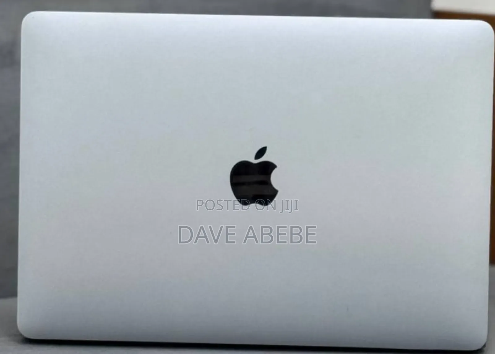 New Laptop Apple MacBook Air 2020 M1 8GB Apple M1 SSD 256GB