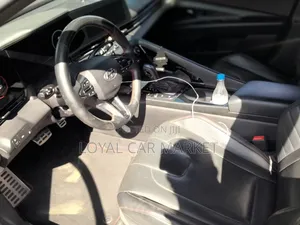 Hyundai Avante 2020 Gray