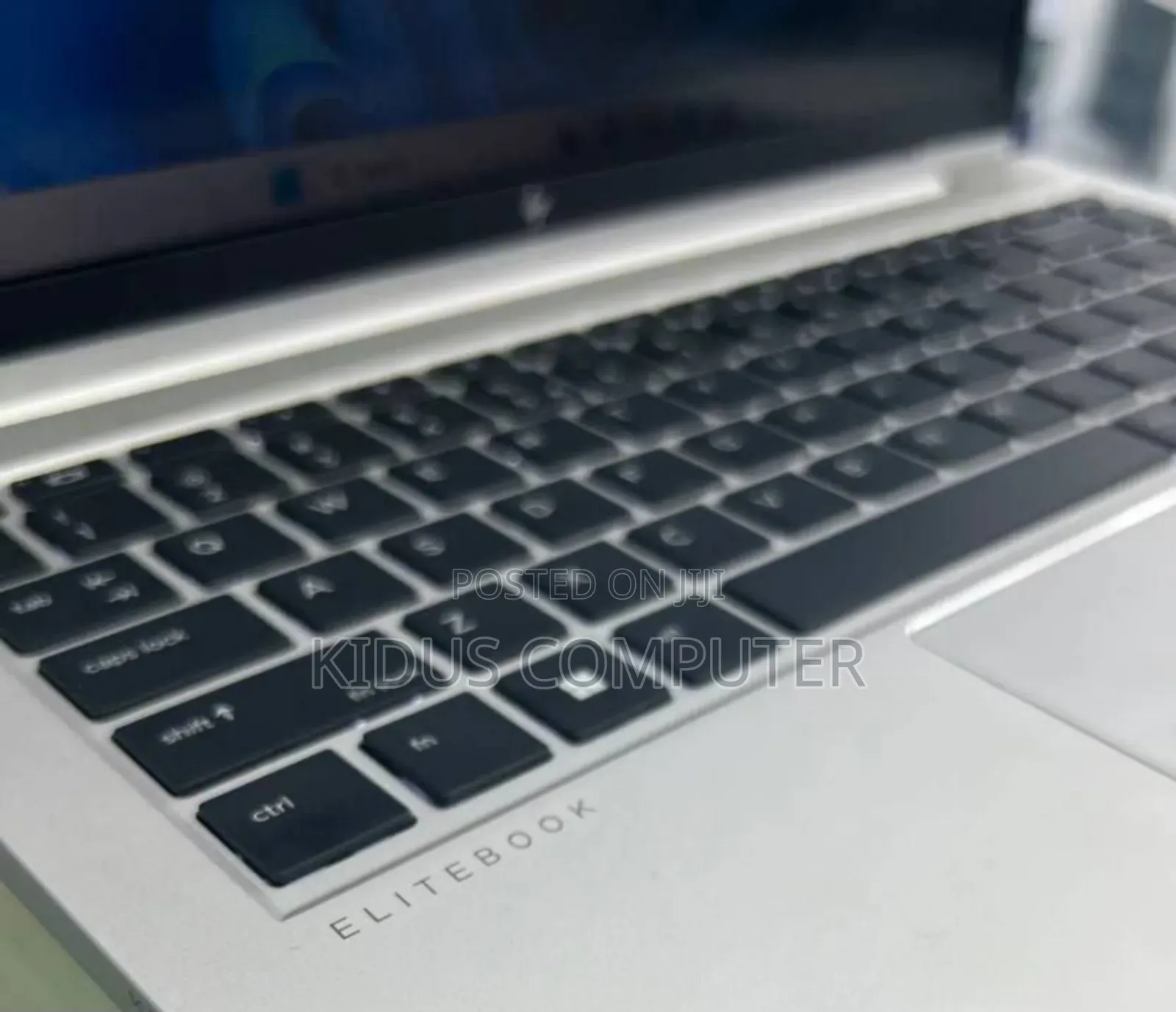 New Laptop HP EliteBook 830 G8 16GB Intel Core I7 SSD 512GB