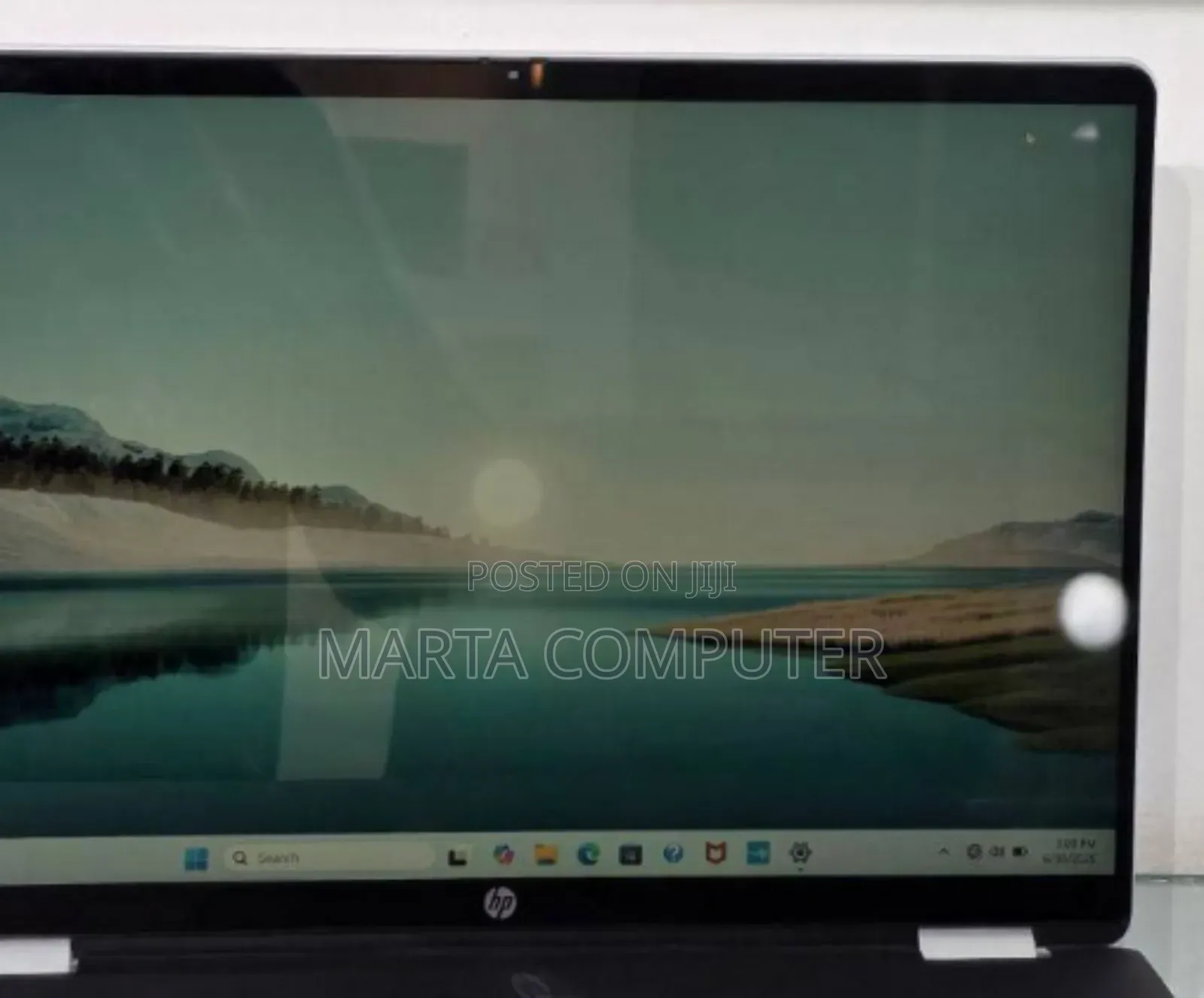 New Laptop HP OmniBook 5 Flip 16GB Intel Core I7 SSD 512GB