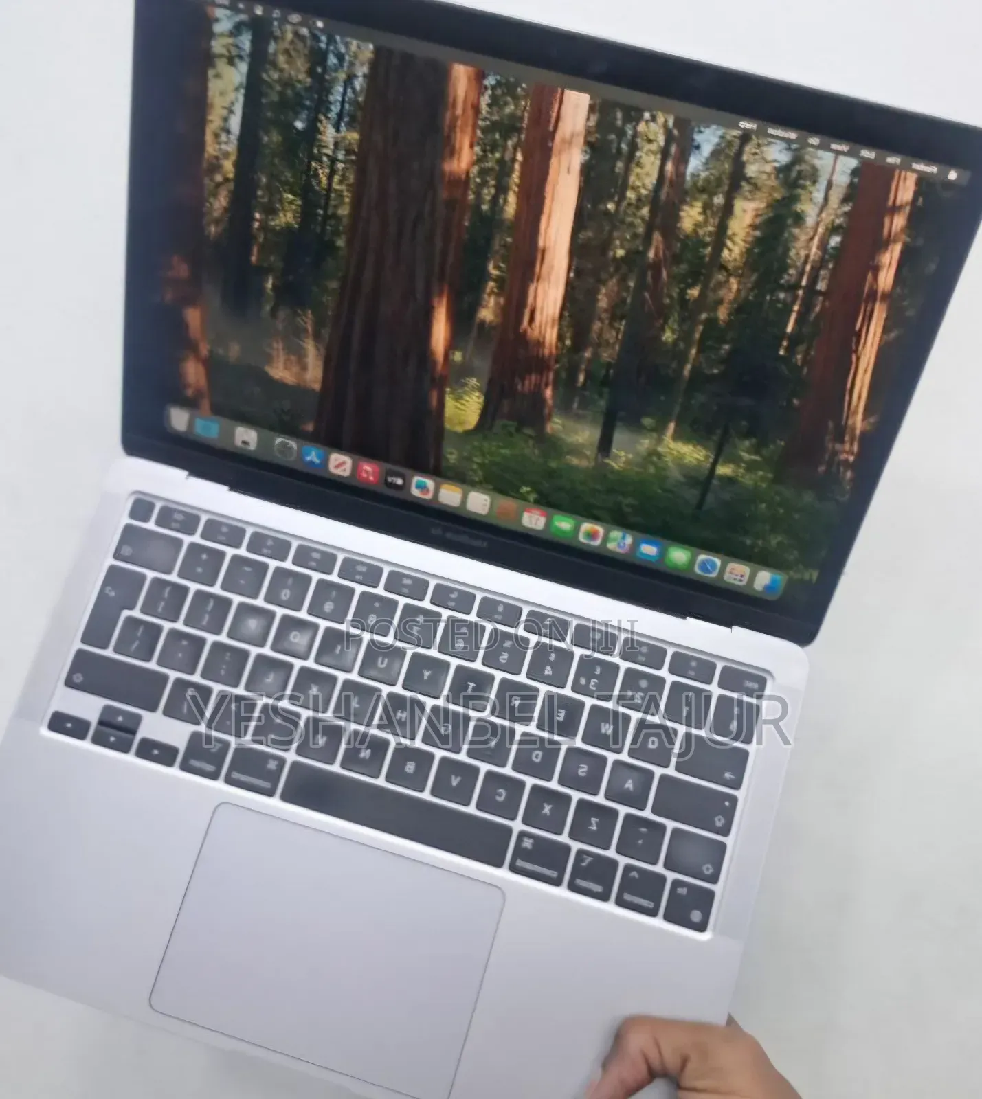 New Laptop Apple MacBook Air 2020 M1 16GB Apple M1 SSD 512GB