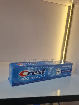 Photo - Crest Teeth Brush