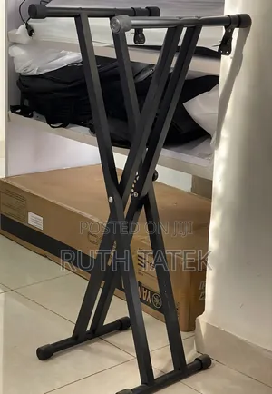 Photo - Keyboard Stand