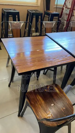 Cafe Chair and Table